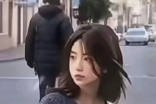 LPL耍大牌第一人诞生Kanavi黑历史再次曝光训练赛无视队友吃外卖